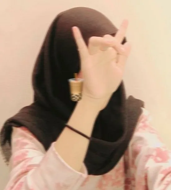 Foto Profil WA Hijab Cantik Metal